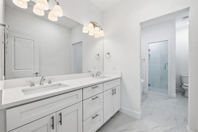 5653 Woodlands Drive, The Colony, TX 75056