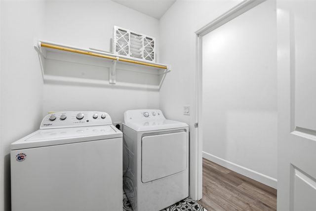 5653 Woodlands Drive, The Colony, TX 75056