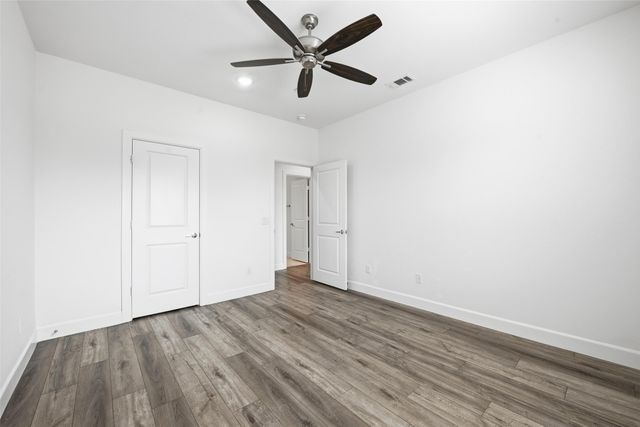 5653 Woodlands Drive, The Colony, TX 75056