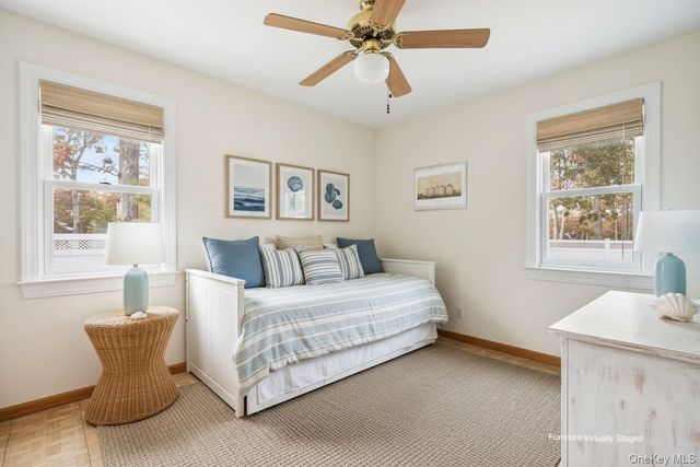 21 Woodridge Road, Hampton Bays, NY 11946