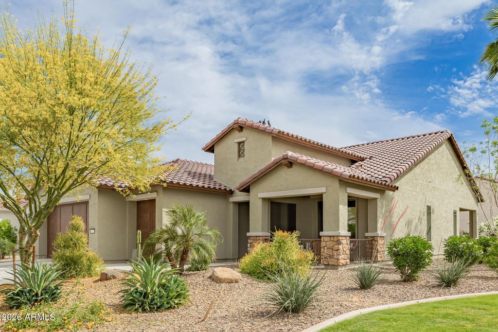 16455 W LA REATA Avenue, Goodyear, AZ 85395