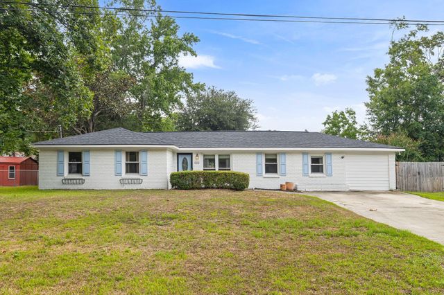 2482 Flamingo Drive, Charleston, SC 29414