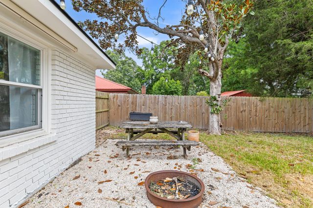 2482 Flamingo Drive, Charleston, SC 29414