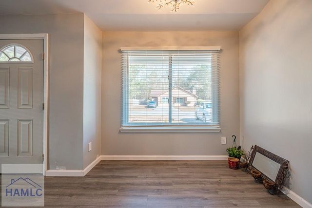 1311 Forest Lake Drive, Hinesville, GA 31313