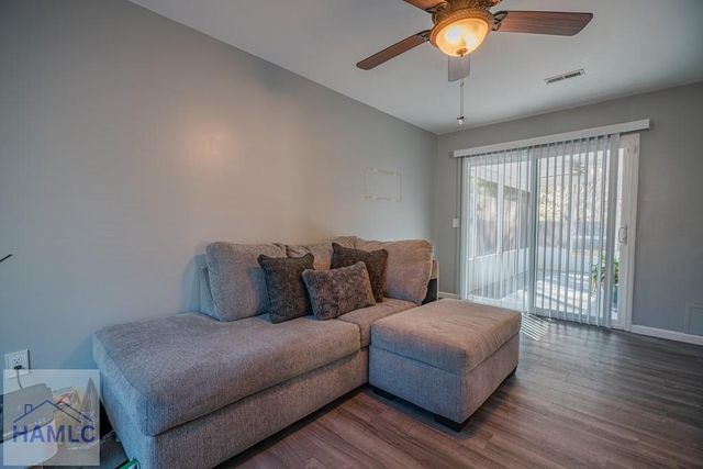 1311 Forest Lake Drive, Hinesville, GA 31313