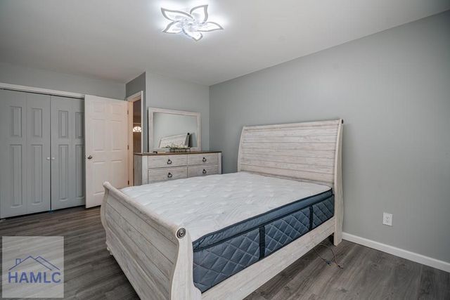 1311 Forest Lake Drive, Hinesville, GA 31313