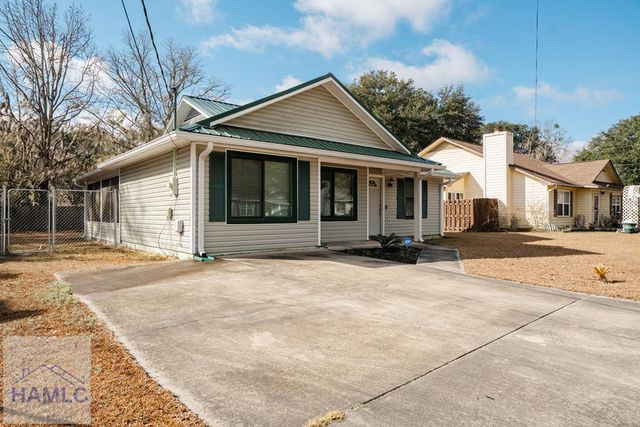 1311 Forest Lake Drive, Hinesville, GA 31313