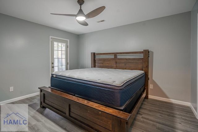 1311 Forest Lake Drive, Hinesville, GA 31313