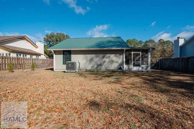 1311 Forest Lake Drive, Hinesville, GA 31313