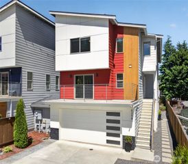 629 Bing Road #B, Lynnwood, WA 98036