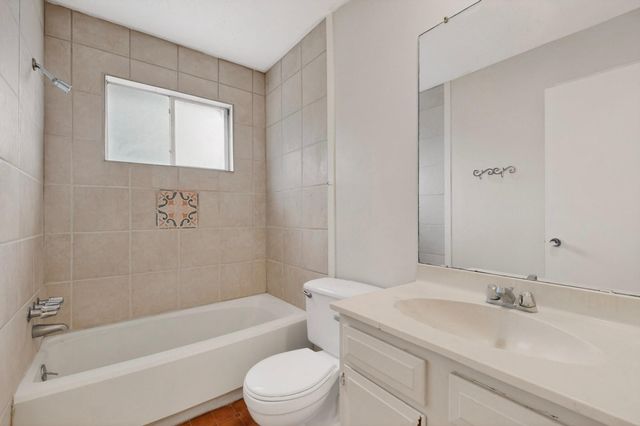 8211 Gallatin DR, Austin, TX 78736