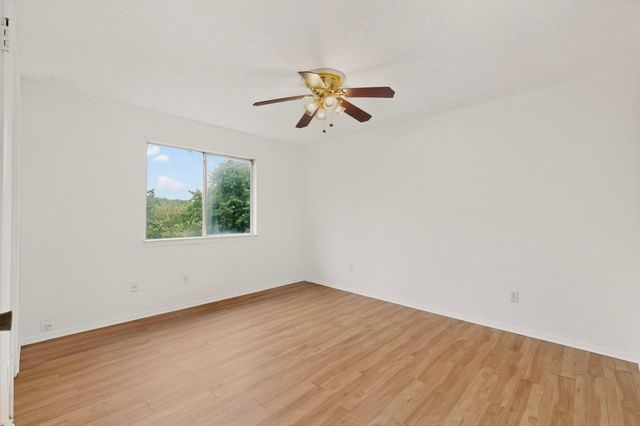 8211 Gallatin DR, Austin, TX 78736
