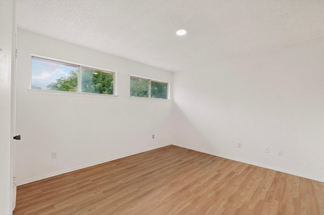 8211 Gallatin DR, Austin, TX 78736