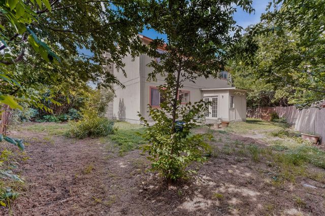 8211 Gallatin DR, Austin, TX 78736