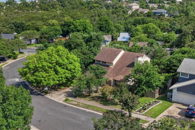 8211 Gallatin DR, Austin, TX 78736