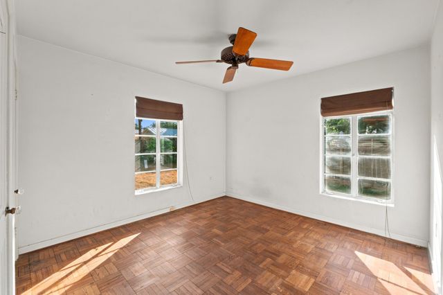 1302 Bentwood RD, Austin, TX 78722