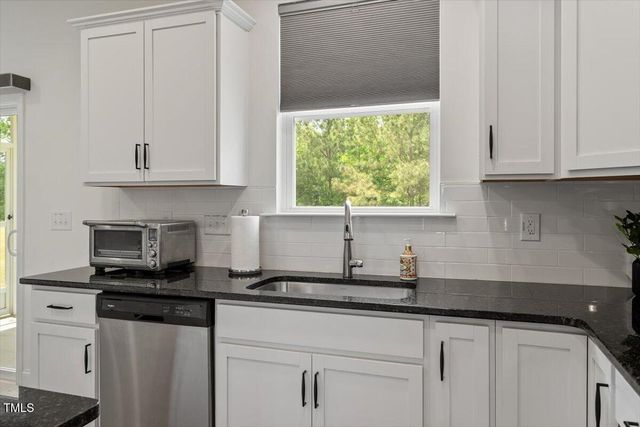 170 Creekhaven Drive, Angier, NC 27501