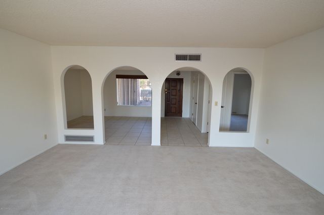 7722 E Knollwood Circle, Tucson, AZ 85750