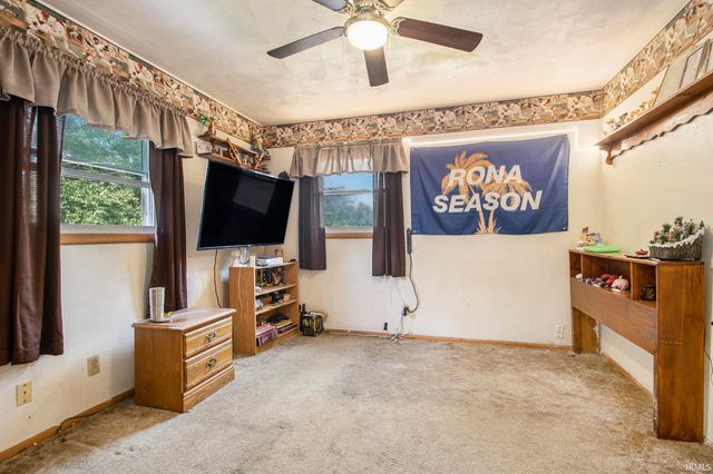 26851 Sturdy Oak Drive, Elkhart, IN 46514