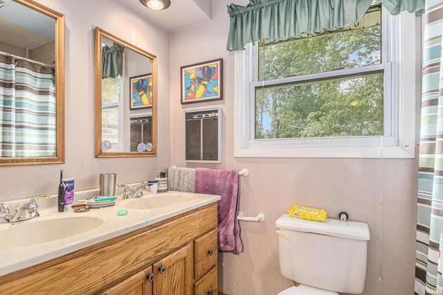 26851 Sturdy Oak Drive, Elkhart, IN 46514