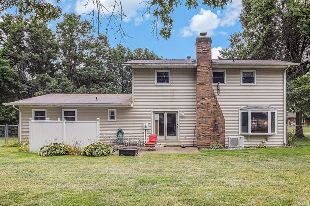 26851 Sturdy Oak Drive, Elkhart, IN 46514
