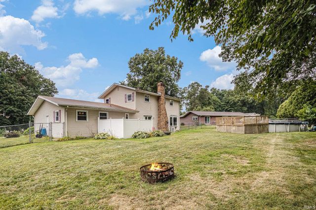 26851 Sturdy Oak Drive, Elkhart, IN 46514