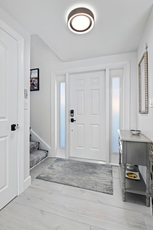 Image 15 of property listing at 1299 S Ocean Boulevard S3, Boca Raton, FL 33432