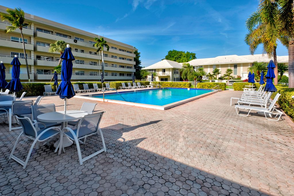 Image 43 of property listing at 1299 S Ocean Boulevard S3, Boca Raton, FL 33432