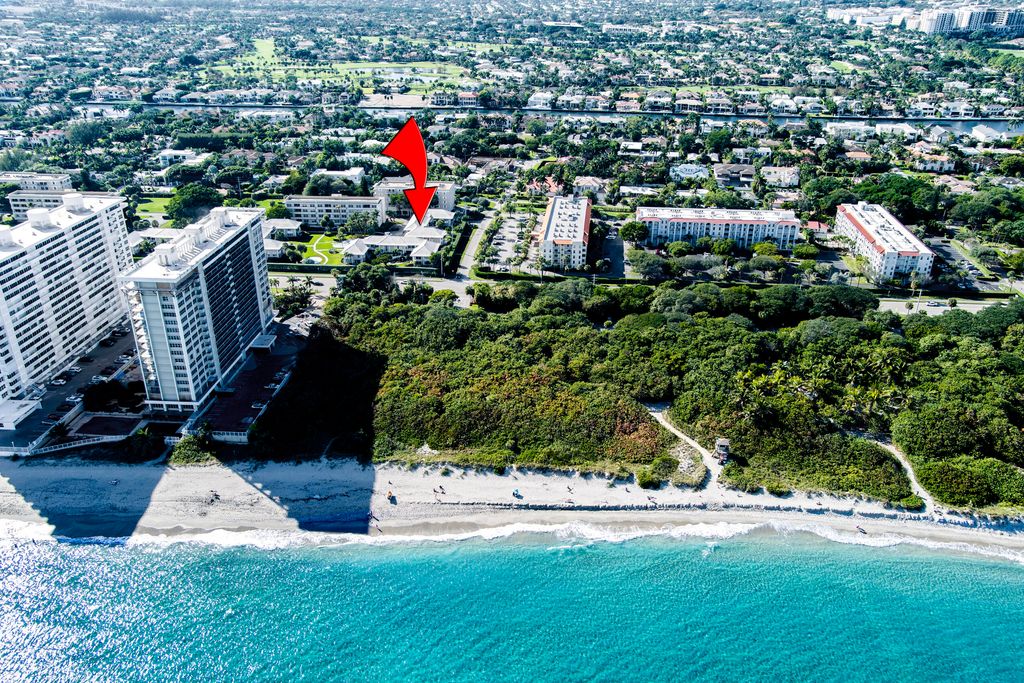 Image 5 of property listing at 1299 S Ocean Boulevard S3, Boca Raton, FL 33432