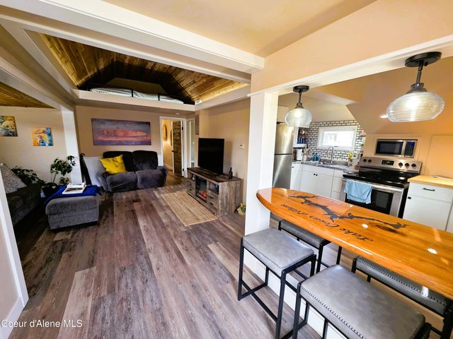 1223 N 1ST ST, Coeur D'alene, ID 83814