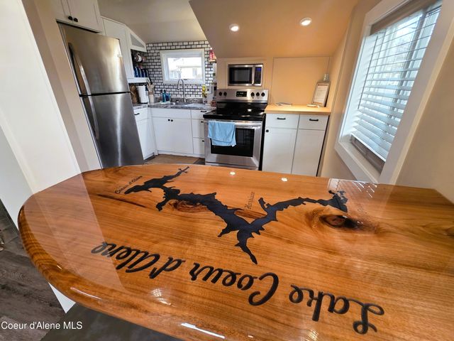 1223 N 1ST ST, Coeur D'alene, ID 83814