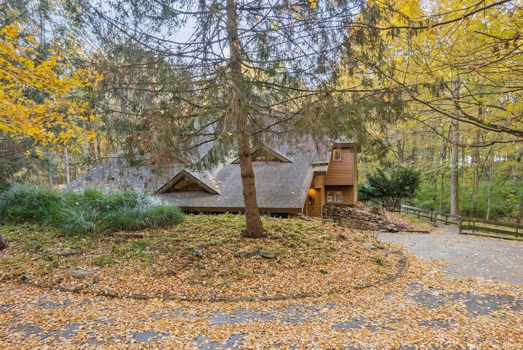 4231 Black Forest Lane, West Lafayette, IN 47906