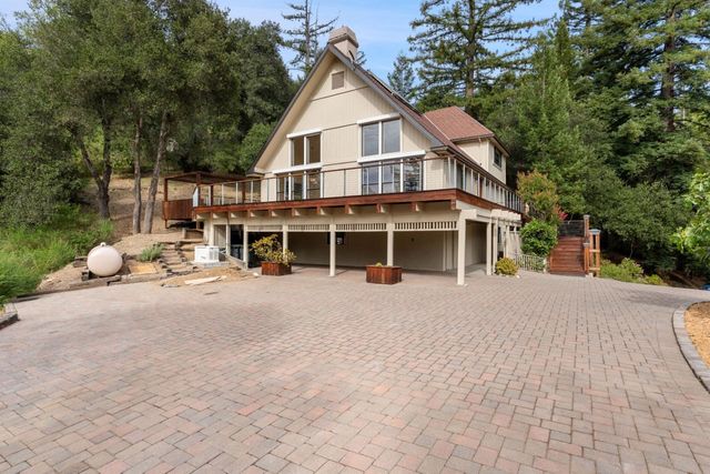 26175 Pierce Road, Los Gatos, CA 95033