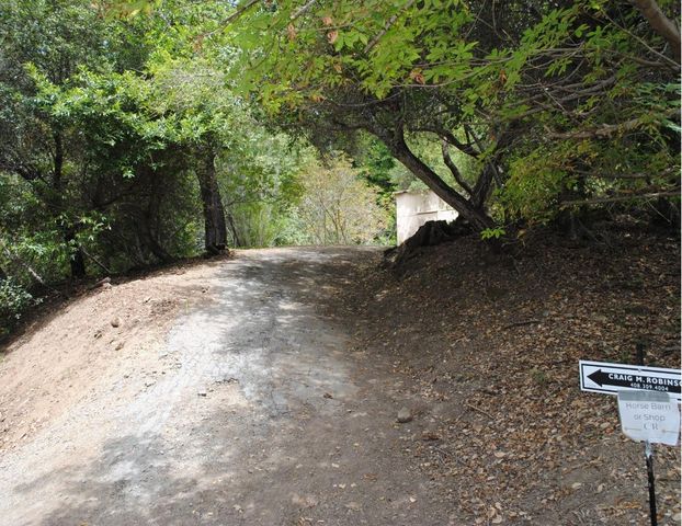 26175 Pierce Road, Los Gatos, CA 95033