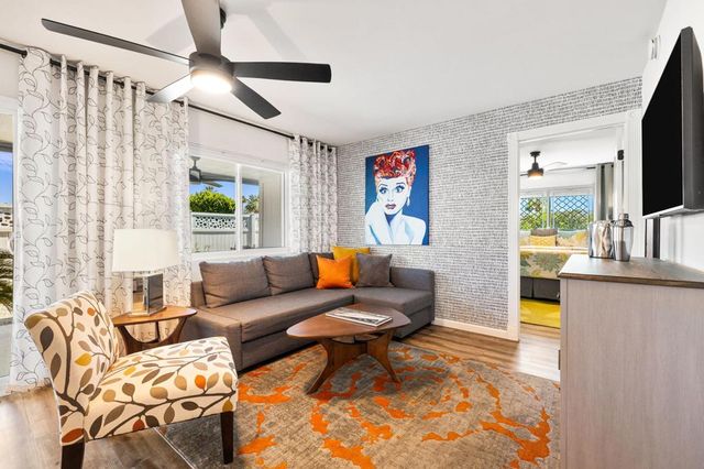 183 Figuaro Drive, Palm Springs, CA 92264