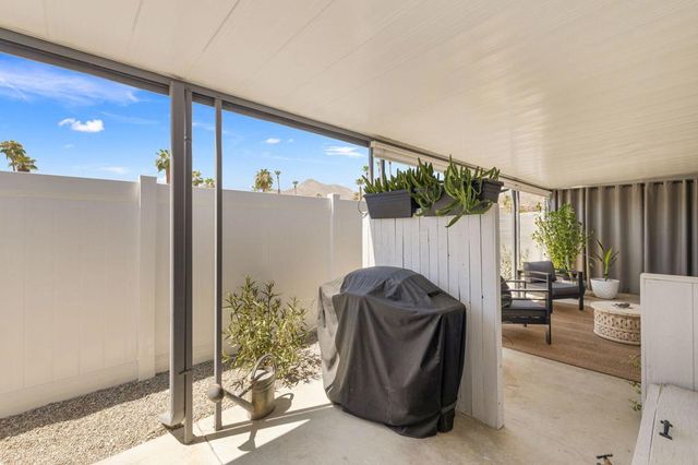 183 Figuaro Drive, Palm Springs, CA 92264