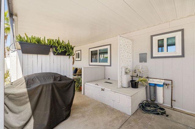 183 Figuaro Drive, Palm Springs, CA 92264