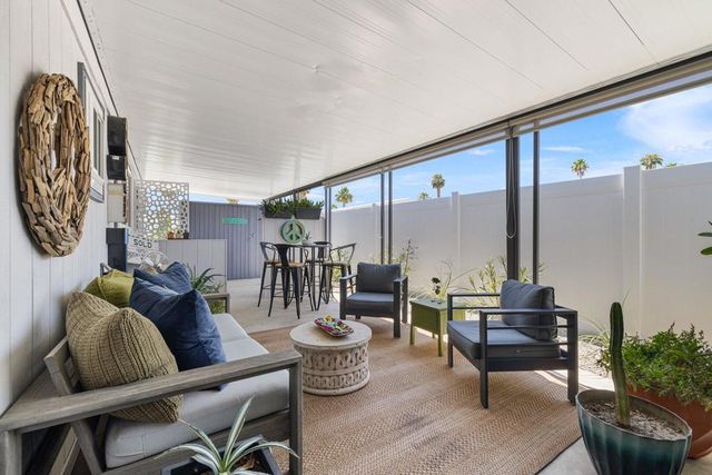 183 Figuaro Drive, Palm Springs, CA 92264