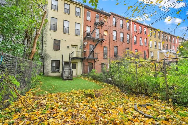 436 Putnam Avenue, Brooklyn, NY 11221