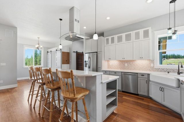5748 Jergens Rd, Nine Mile Falls, WA 99026