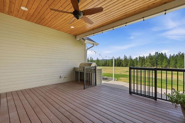 5748 Jergens Rd, Nine Mile Falls, WA 99026