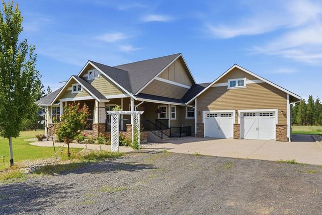 5748 Jergens Rd, Nine Mile Falls, WA 99026