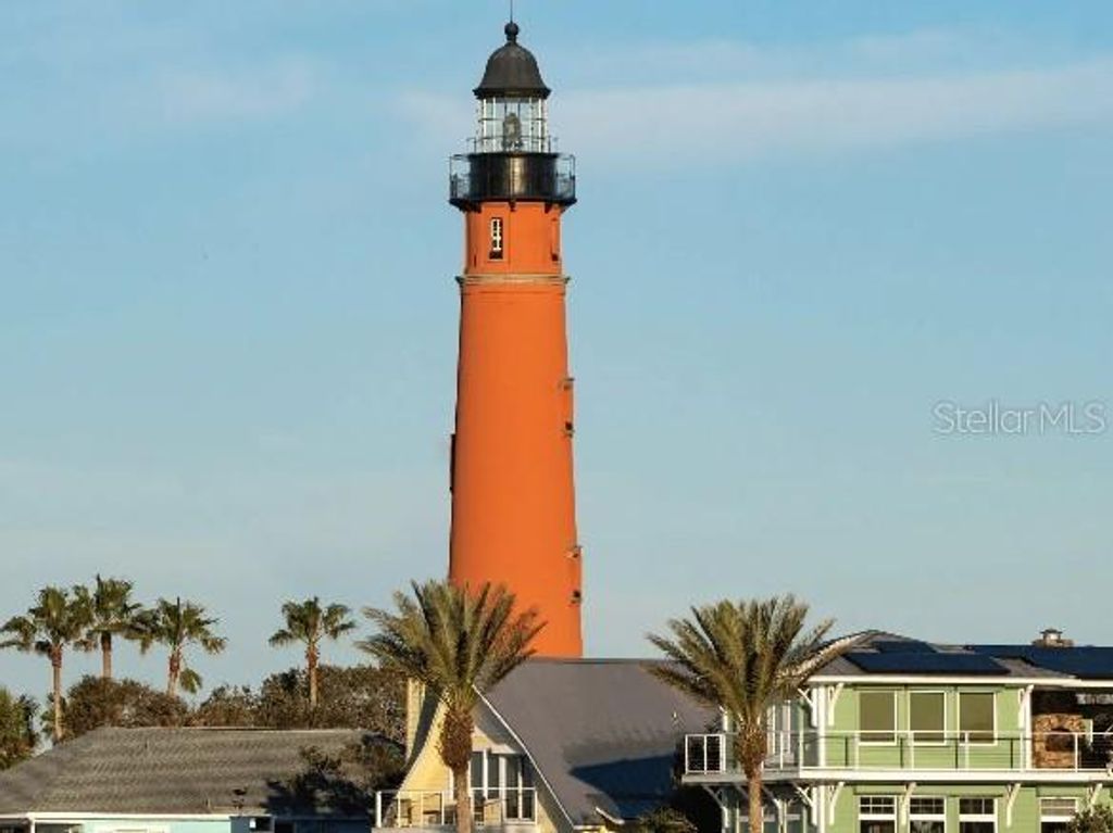 Image 21 of property listing at 1465 TRINIDAD STREET, Deland, FL 32720