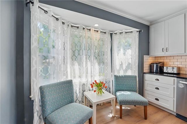 9849 Riggs Street, Overland Park, KS 66212