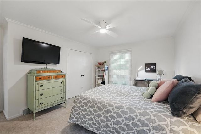 9849 Riggs Street, Overland Park, KS 66212