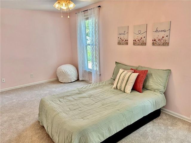 9849 Riggs Street, Overland Park, KS 66212