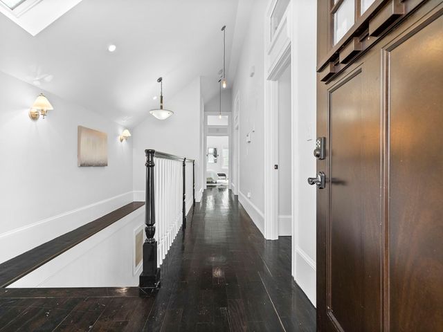 131 Centre Street, Boston, MA 02124