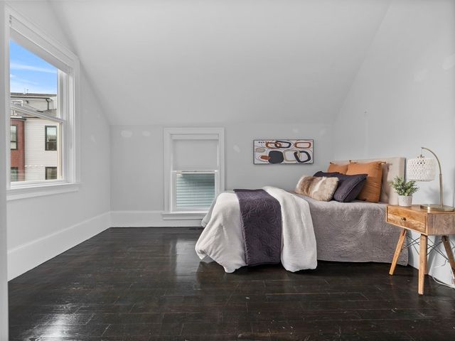 131 Centre Street, Boston, MA 02124