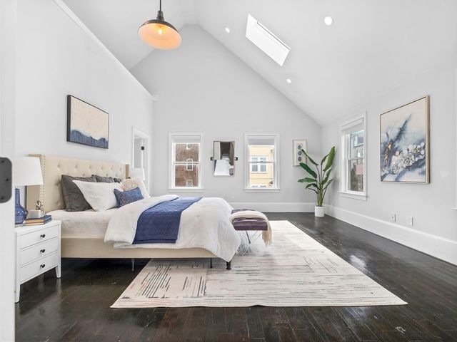 131 Centre Street, Boston, MA 02124