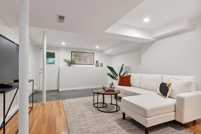 1 Heather Hill Road, Acton, MA 01720